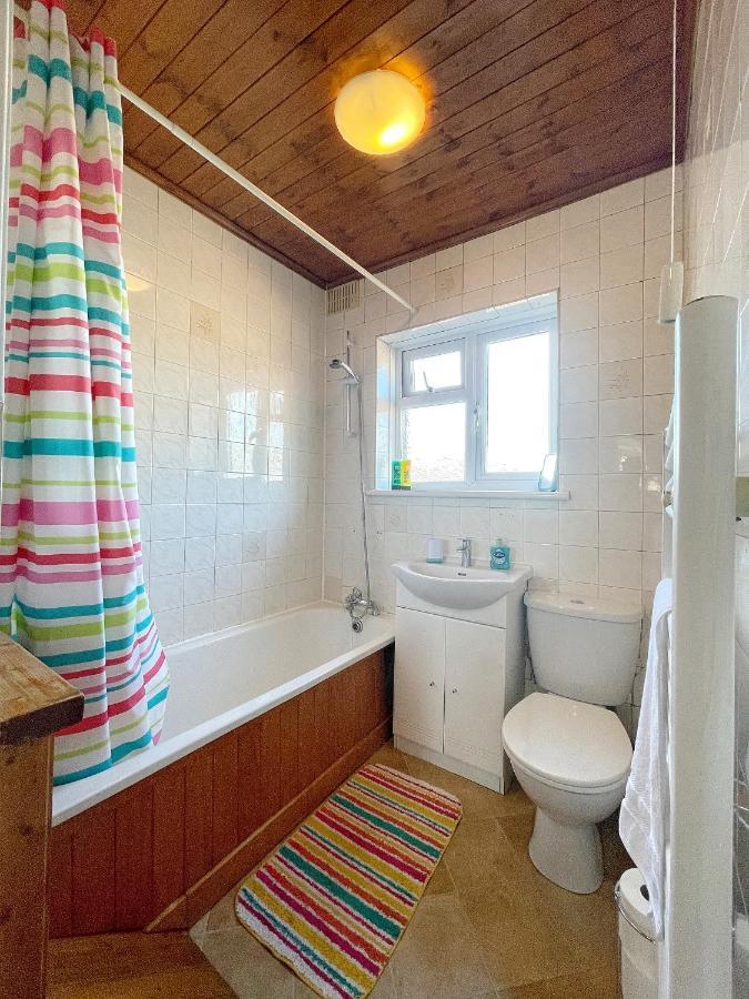 3 Bed Duplex Flat, Free Wifi & Netflix, Ideal For Contractors Apartment Gravesend Exterior photo