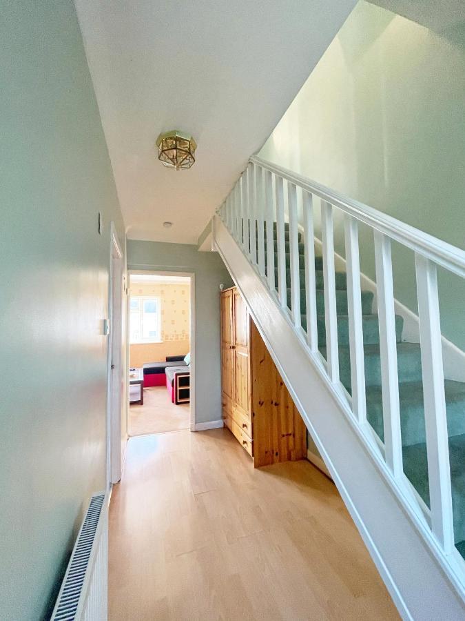3 Bed Duplex Flat, Free Wifi & Netflix, Ideal For Contractors Apartment Gravesend Exterior photo